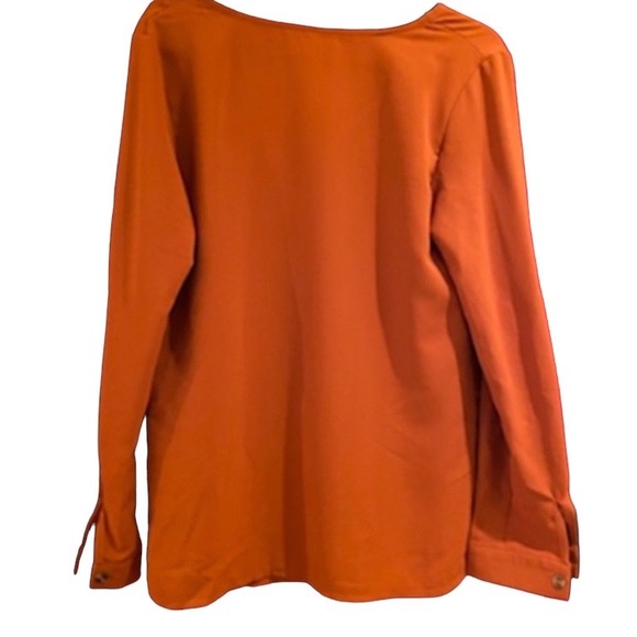 Button Down Top - Picture 2 of 4